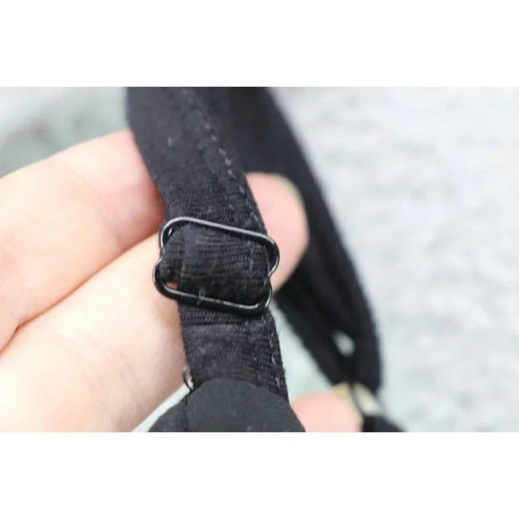 Torrid Black & Floral Spring Top-Size 2 - Picture 7 of 7